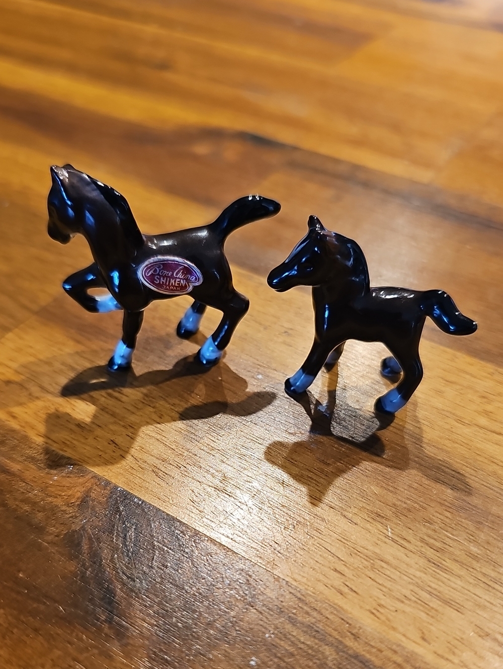 Porcelain Shiken Horse Set Of 2 Mini Horses